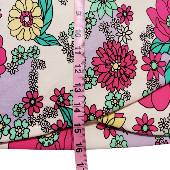 Zara Floral Crossover Front Mini Skirt - Picture 7 of 7